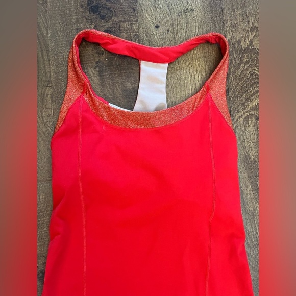 Victoria’s Secret VSX sparkly made sexy activewear tank top Sz small - Picture 2 of 7